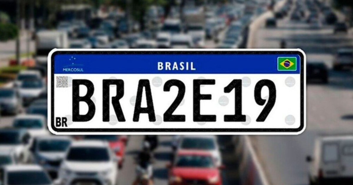 Identificação de veículos: Projeto de lei prevê retorno de cidade e estado nas placas