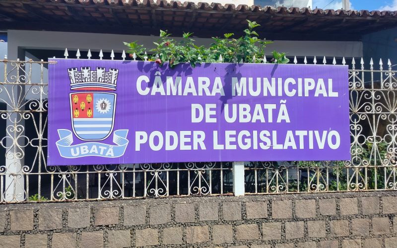 Grita Ubatã lança desafio aos 11 vereadores e cobra fim das cooperativas após atraso de salários