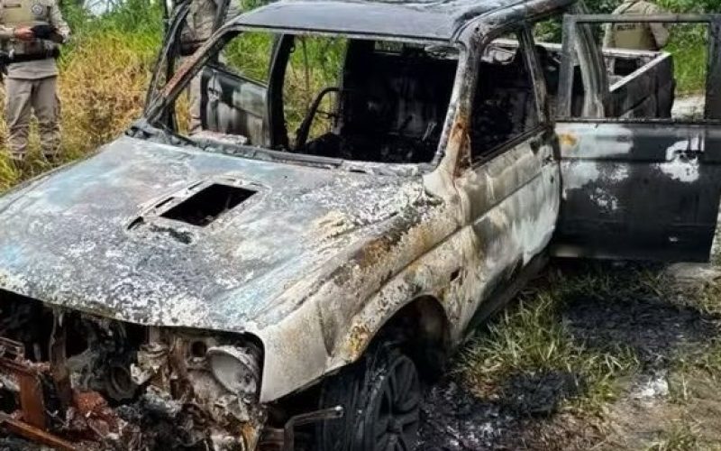 Secretário municipal e técnico agrícola desaparecem; corpos são encontrados em carro incendiado no Recôncavo Baiano