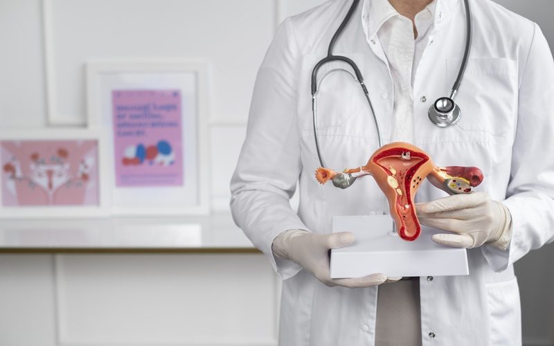 Dia da Luta contra a Endometriose: atenção básica é aliada no diagnóstico precoce e no cuidado contínuo