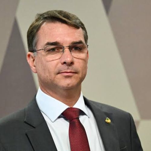 BOMBA NA POLÍTICA! PL bate o martelo, reconhece vitória de Lula e muda estratégia após recuo de Flávio Bolsonaro