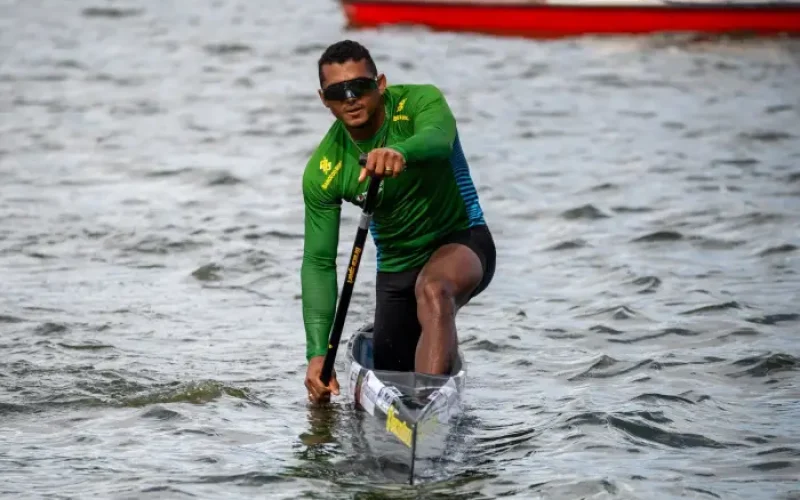 OURO! Isaquias Queiroz vence C1 500m e conquista 15ª medalha em Mundiais