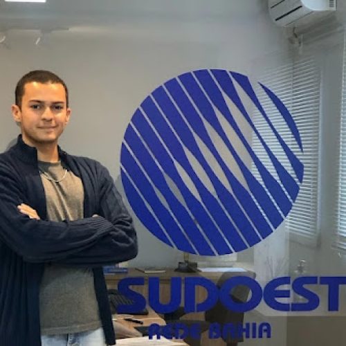Ubatense Andremax Ribeiro assume como novo repórter da TV Sudoeste em Jequié
