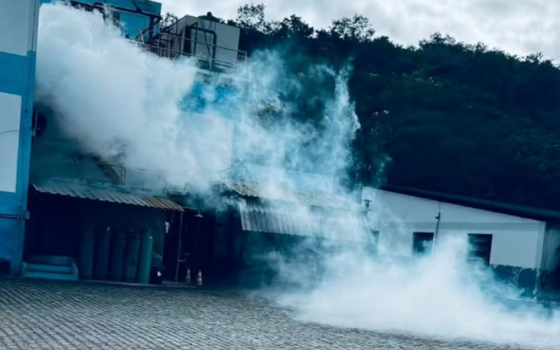 Jequié: Frigorífico é evacuado após grave vazamento de amônia