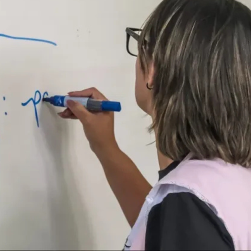 Plano Nacional de Educação: Novas regras limitam professores temporários na rede pública