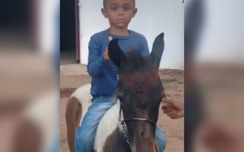 Menino de 8 anos morre afogado em piscina de fazenda no interior da Bahia