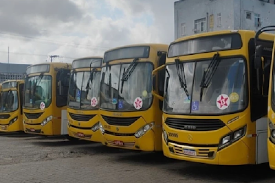 Áudio revela articulação de sindicalistas para adesivagem de ônibus em Salvador no dia das eleições
